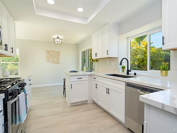 4th image of 2366 Molokai Way