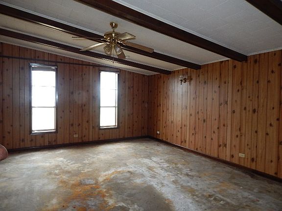 2nd image of 198 Saint Charles St