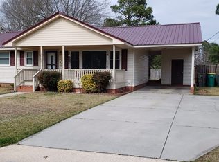 1005 Hardin Rd, Lumberton, NC 28358