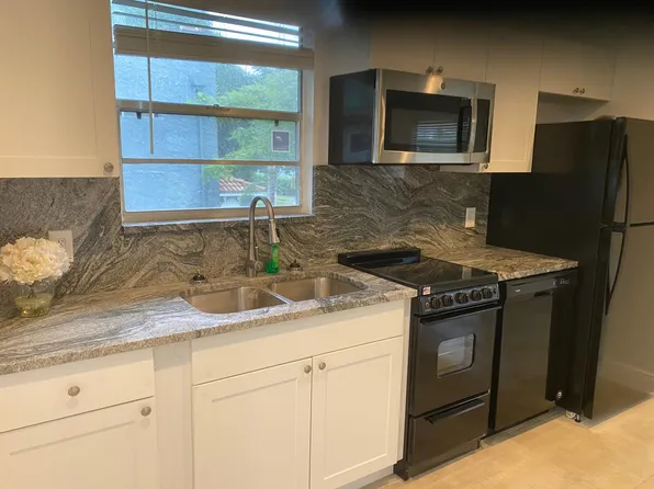 600 Biscayne Dr #A, West Palm Beach, FL 33401