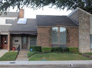 6814 Anglebluff Cir, Dallas, TX 75248
