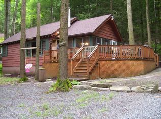 159 Hemlock Brook Trl, Greentown, PA 18426