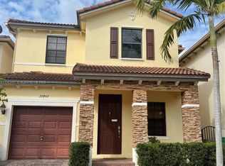 22862 SW 88th Pl, Cutler Bay, FL 33190