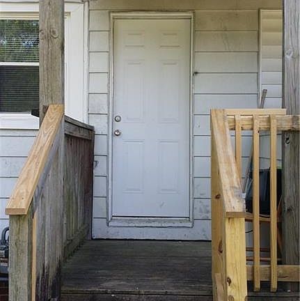 4th image of 84 Nicholson St APT 1