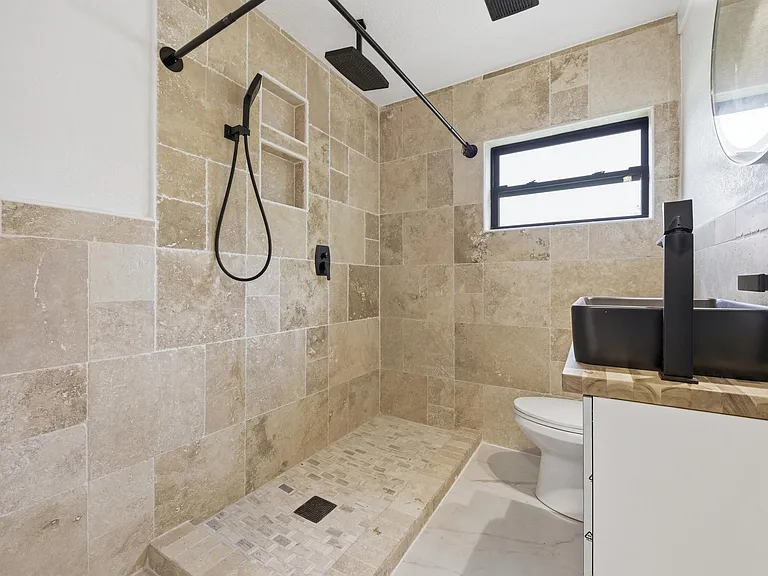 2529 Rainbow Dr — Photo 21