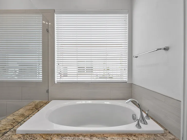 471 Stone Canyon Dr — Photo 30