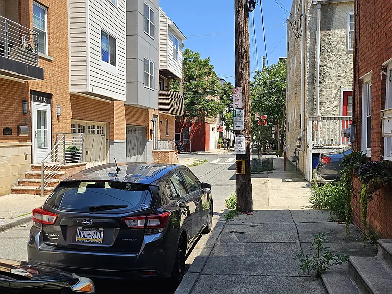1604 Kater St — Photo 18