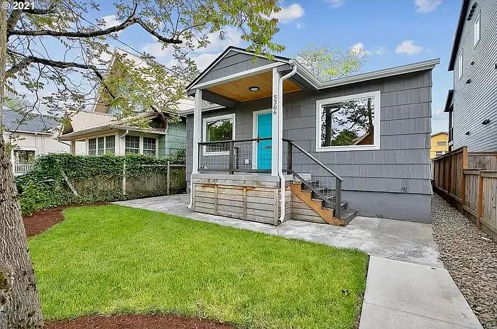 5306 NE 15th Ave — Photo 1