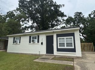 5965 Denova St, Baton Rouge, LA 70812