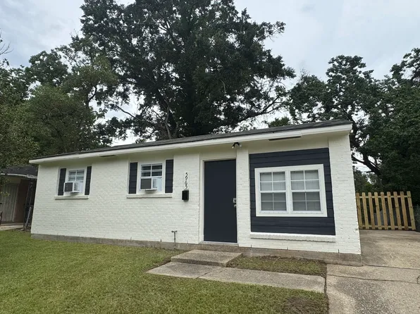 5965 Denova St, Baton Rouge, LA 70812