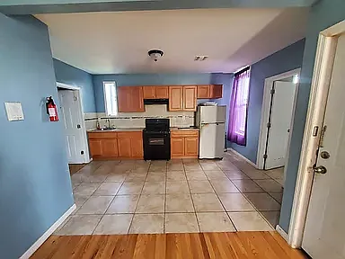 529 18th Ave #3F — Photo 3