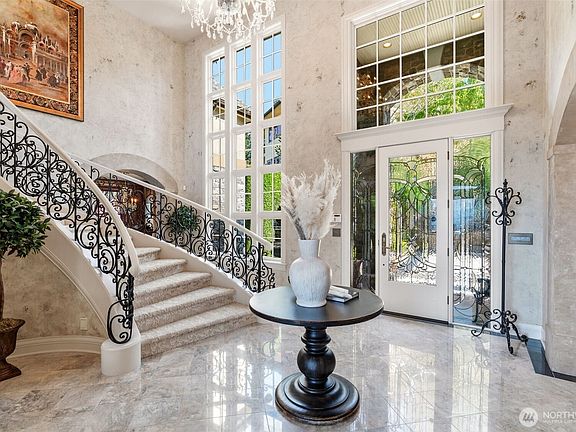 4th image of 7316 164th Street SW