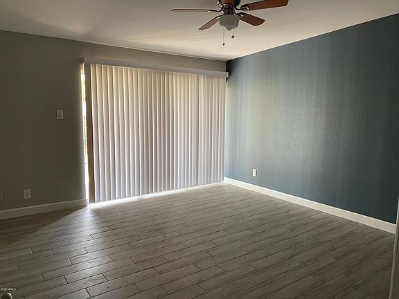 4th image of 2233 E Highland Ave #205