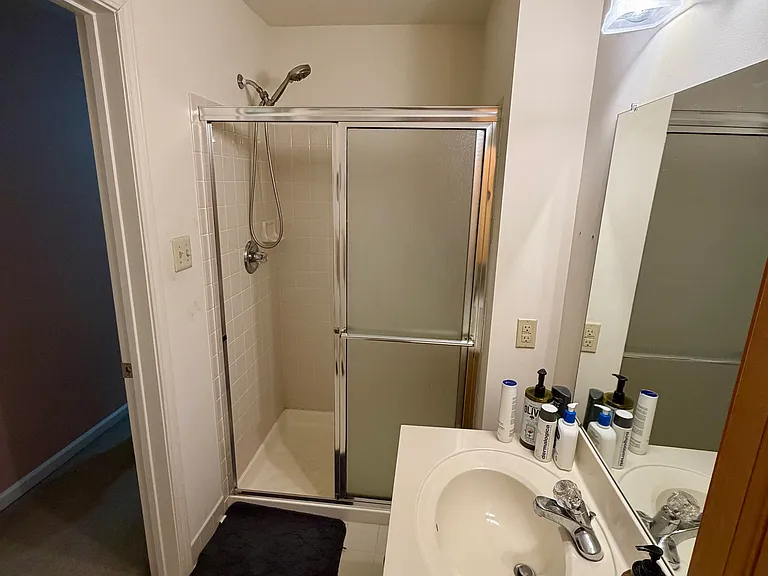 50 Clover Pl — Photo 19