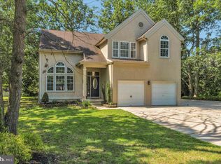 30 Cross Hill Rd, Sicklerville, NJ 08081