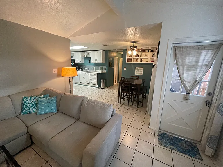 13731 Earlywood St — Photo 19