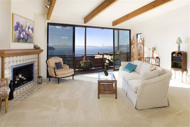 1st image of 2336 Paradise Dr