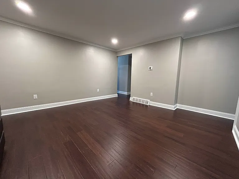 4054 Howley St #1 — Photo 10