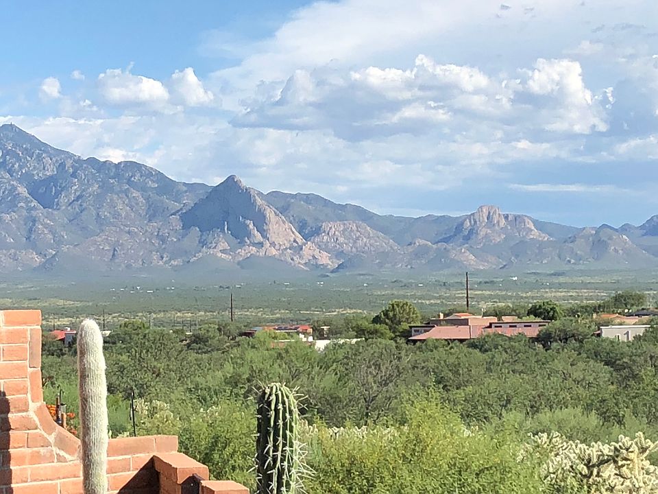 1st image of 1395 W Camino De La Oca