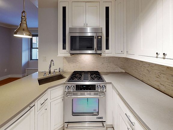 5th image of 50 W 97th St APT 5D