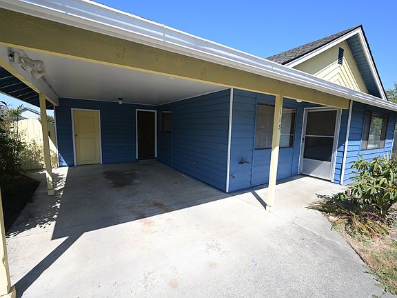 2nd image of 113 W Dolan Ave