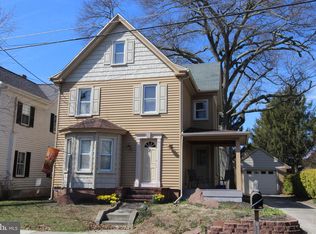 29 3rd St, Elmer, NJ 08318
