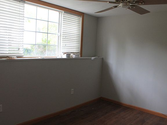 4th image of 2620 Canyon Dr #E