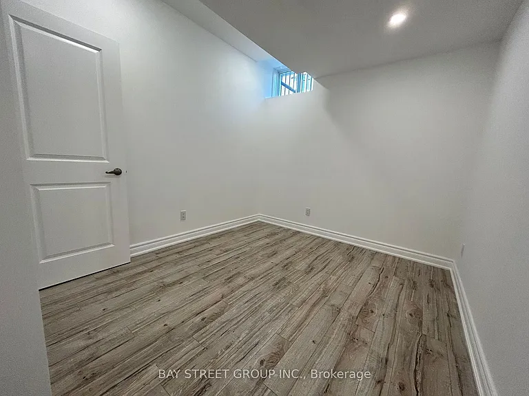 6 Longworth Ave — Photo 10