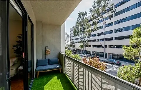 230 Jackson St #206 — Photo 4