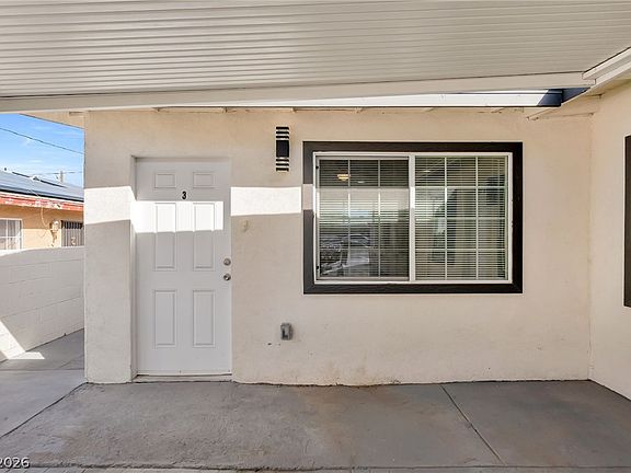 5th image of 724 N 9th St
