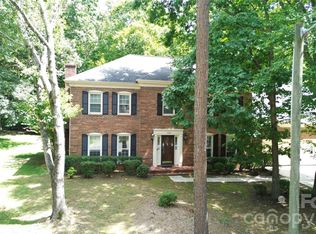4002 Trehurst Ct, Charlotte, NC 28269