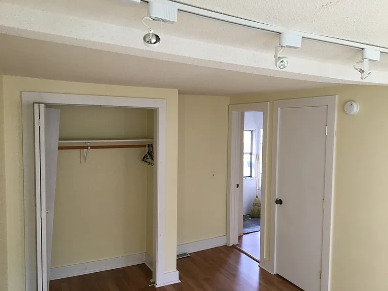 14 E Main St #14A — Photo 12