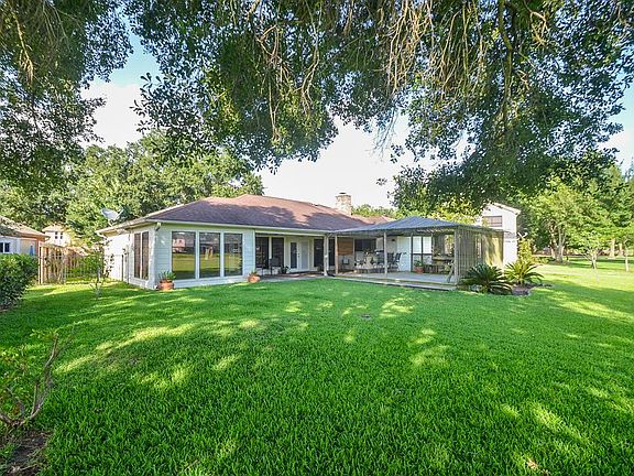 4th image of 7211 Creek Crest Dr