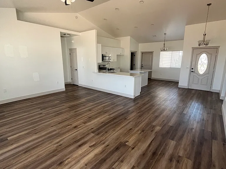 296 First Base Ln — Photo 2