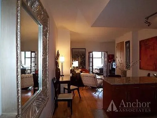 Rented by Anchor Associates | media 26