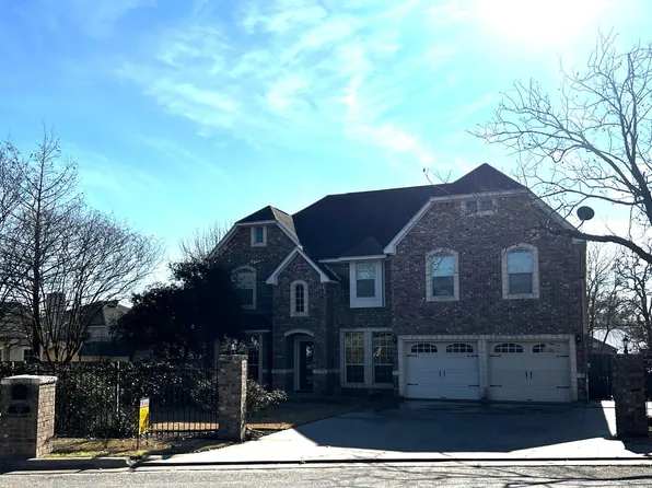 929 N Horton St, La Grange, TX 78945