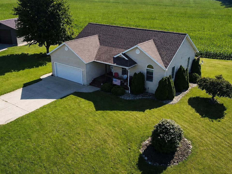 1st image of 707 Tulip Dr