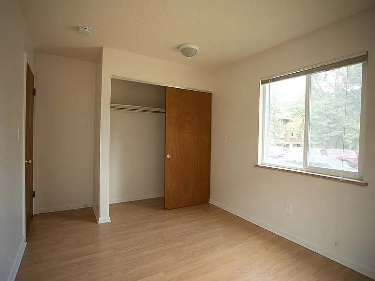 3220 Madison Ave — Photo 41