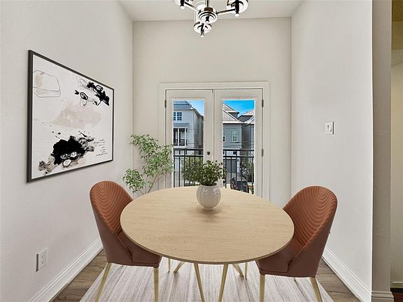 5th image of 1221 W 16th Street #A
