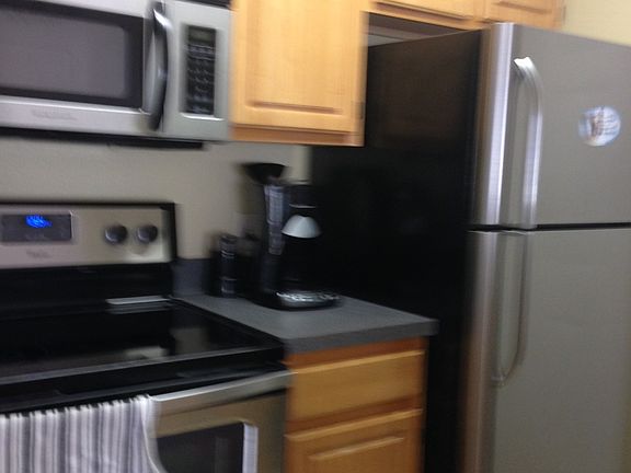 3rd image of 3391 Parkchester Square Blvd APT 205
