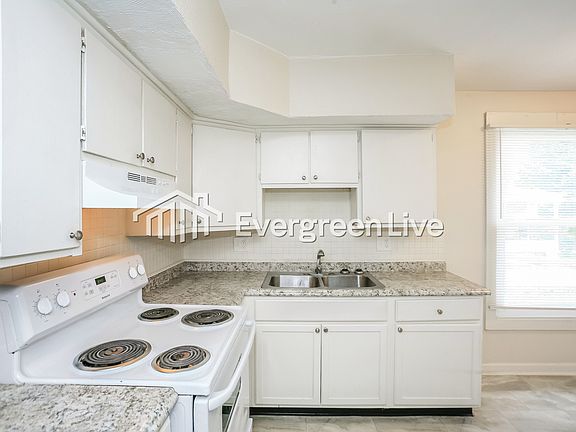 5th image of 2044 Cold Spring Rd