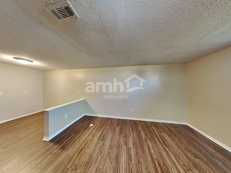 5609 Nutmeg Pl — Photo 25