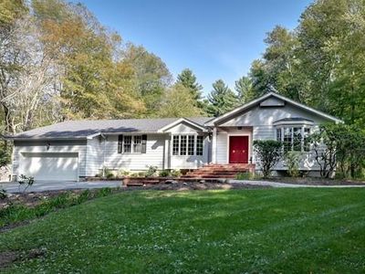 319 Western Ave, Sherborn, MA, 01770