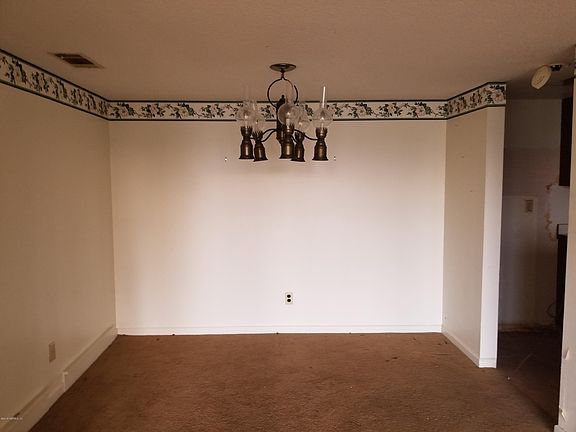 4th image of 56 Club House Dr APT 103