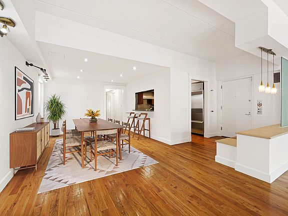 3rd image of 18 Leonard St APT 6A