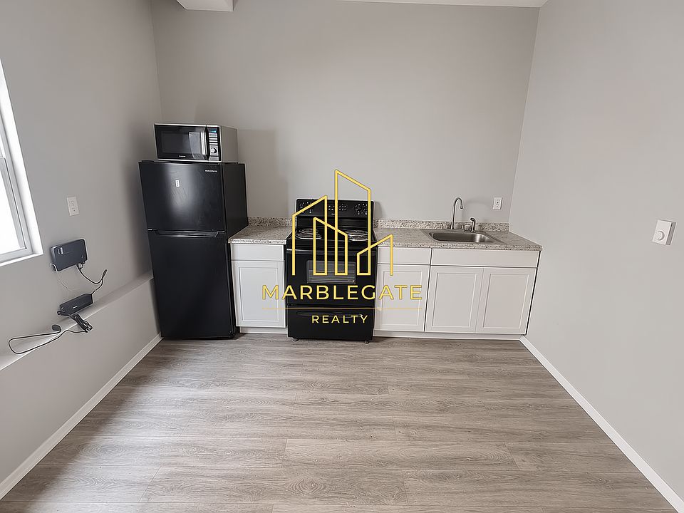 1st image of 12 Johnson Ave Floor 1