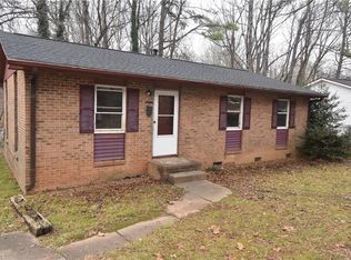 655 Amanda Pl, Winston Salem, NC 27101