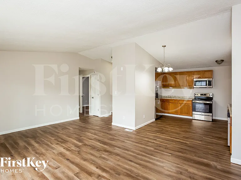 5893 Beau Jardin Dr — Photo 4