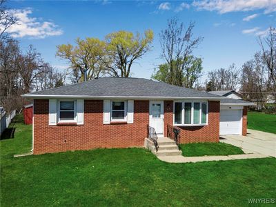 67 Greenmeadow Dr, Buffalo, NY, 14224