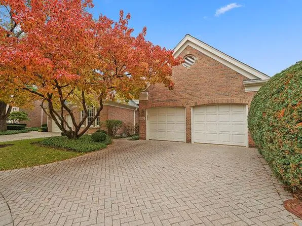 11312 W Monticello Pl, Westchester, IL 60154